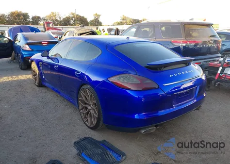 2012 Porsche Panamera 4 z USA, uszkodzony, nr VIN WP0AA2A72CL012629